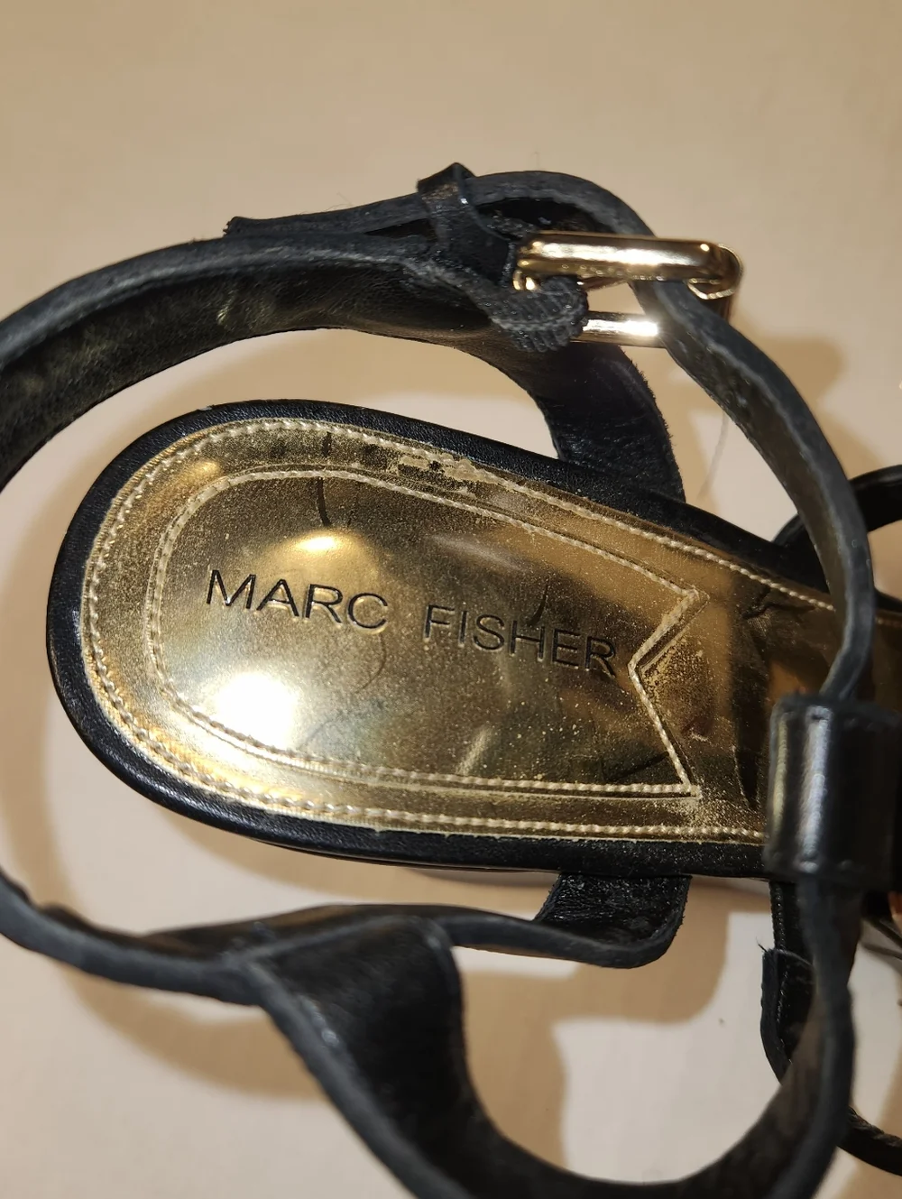Marc Fisher Genny Black Leather Strappy Platform Wedge Sandals Sandals 8 EUC